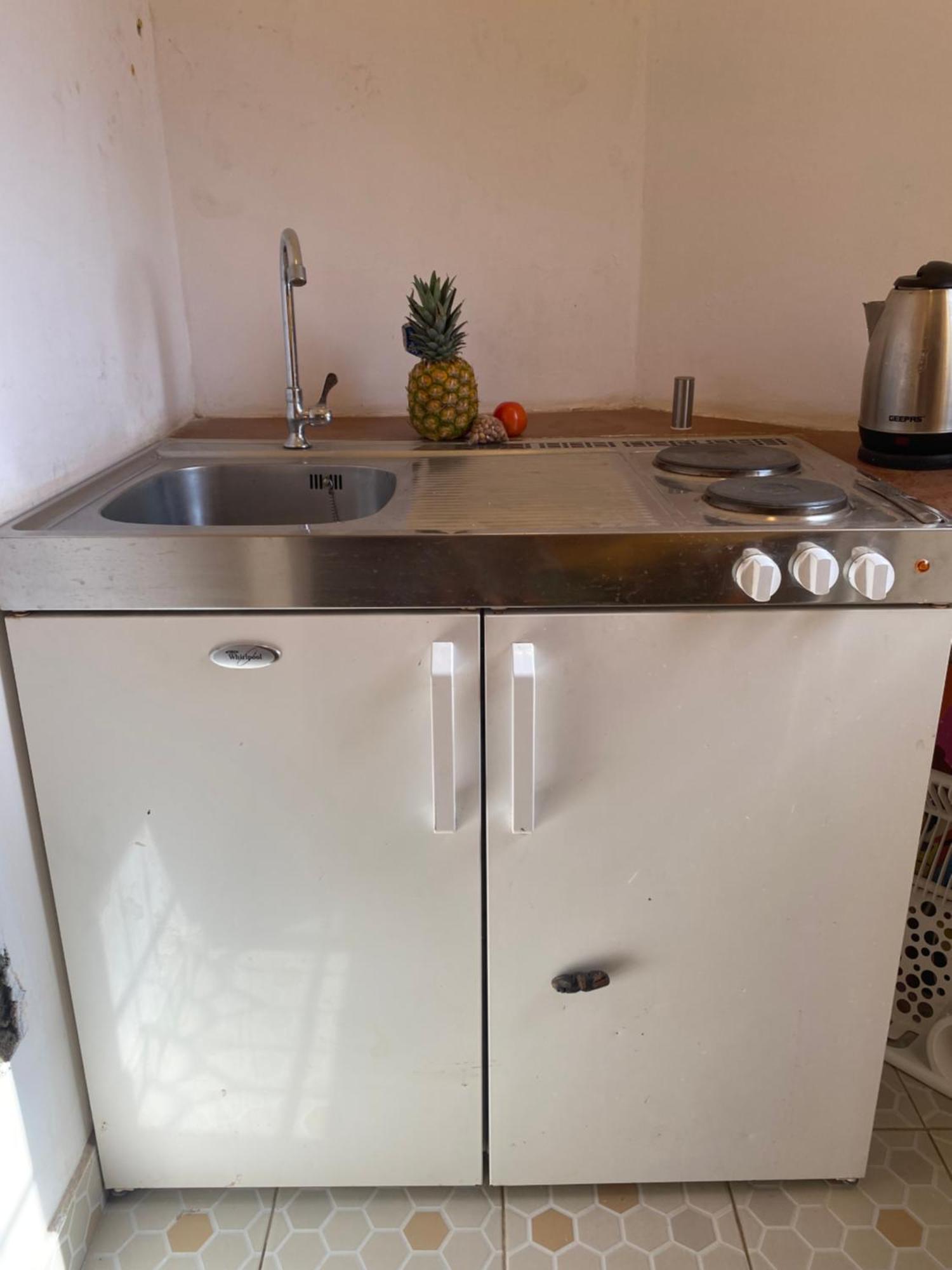 Hotel Dabo House Brufut Esterno foto